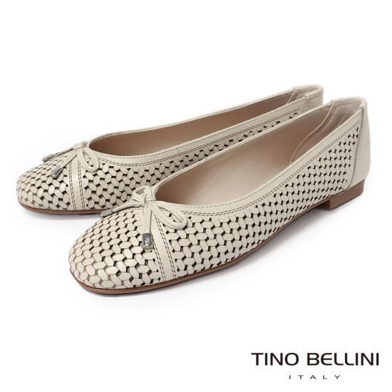 TINO BELLINI 貝里尼 巴西進口氣質鏤空雕刻編織造型透氣平底娃娃鞋FSBT026-0(白色)